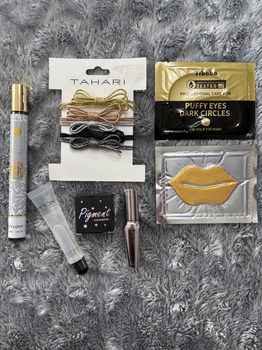 Beauty Bundle - Picture 2 of 16